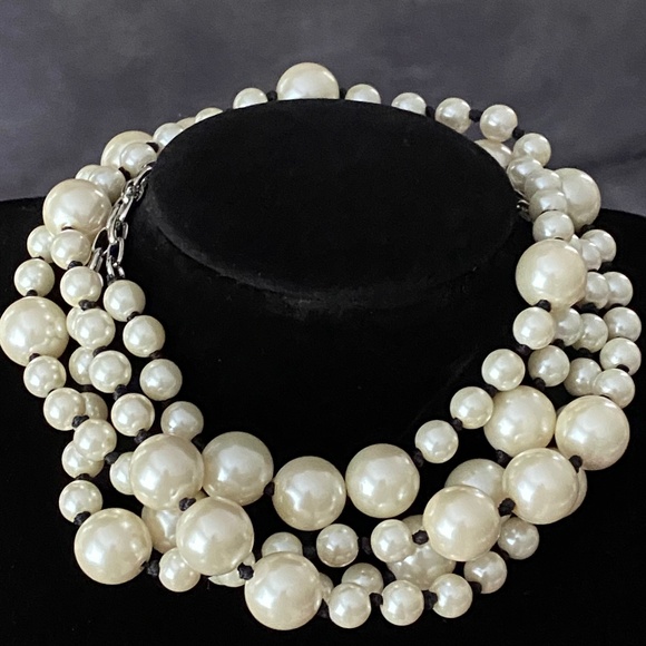 Jacob Multi-Strand Faux Cream Pearl Necklace Graduated Statement Silver Tone Ext - Picture 10 of 14
